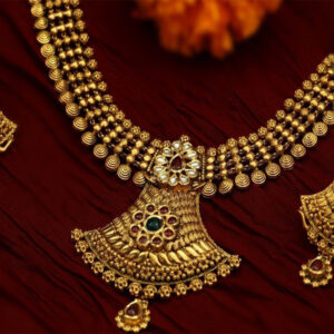 Traditional Gold Necklace